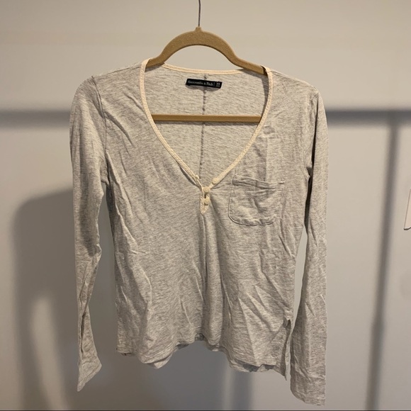 Abercrombie & Fitch Tops - Gray Long Sleeve